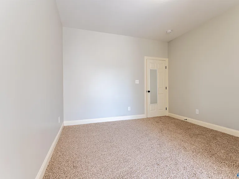 525 W Mossyleaf Dr SW — Photo 14
