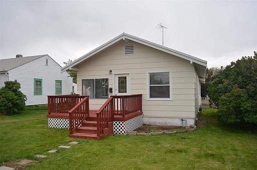 1st image of 513 11th Ave N