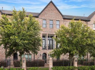 9520 London Bridge Sta, Houston, TX 77045