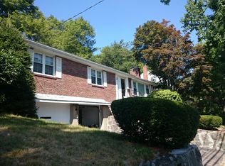 123 South St, Brookline, MA 02467