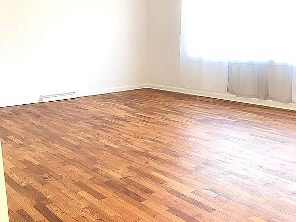 5th image of 2115 Brentwood Ln