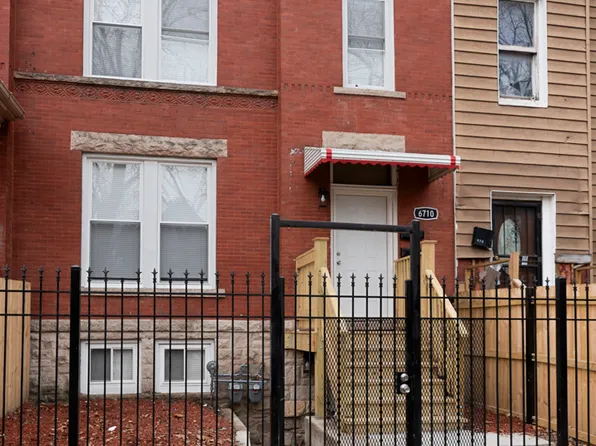 6710 S Parnell Ave, Chicago, IL 60621
