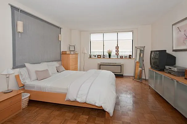 Rented by Brown Harris Stevens | media 10