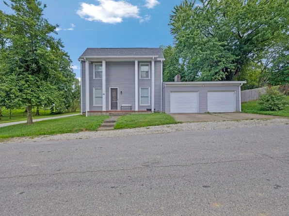 131 E Locust St, Chrisney, IN 47611