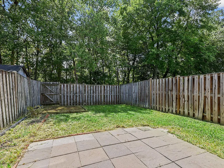 3163 Harvard St — Photo 27