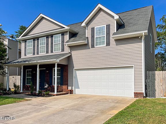 2nd image of 5403 Castle Pines Ln