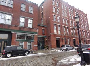 172 Middle St APT 103, Lowell, MA 01852