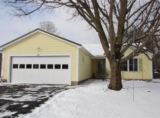 52 Tall Tree Dr, Penfield, NY 14526