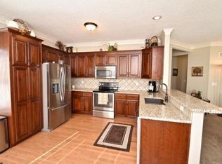 9125 W 132nd Ter, Overland Park, KS 66213