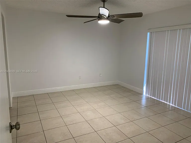 6745 SW 132nd Ave #206 — Photo 8