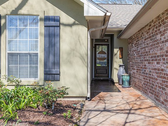 4th image of 103 Meadow Glen Dr