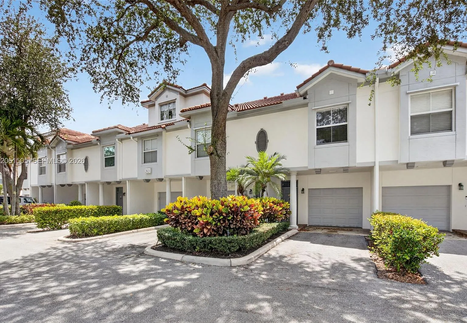 Tierra Verde At Delray Be — Photo 2