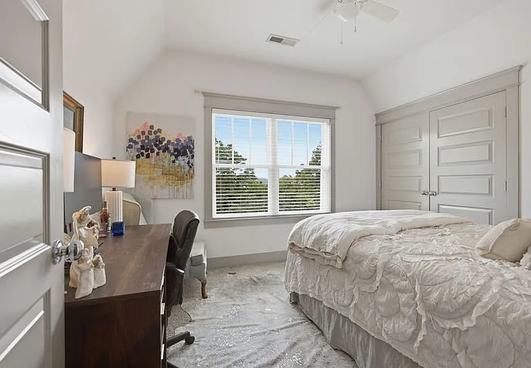 622B Annex Ave — Photo 28