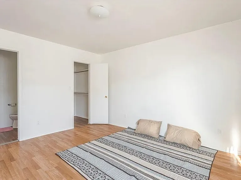 401 12th Ave SE #160 — Photo 6