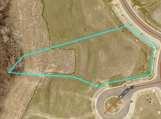 471 Michael Ct, Hudson, WI 54016