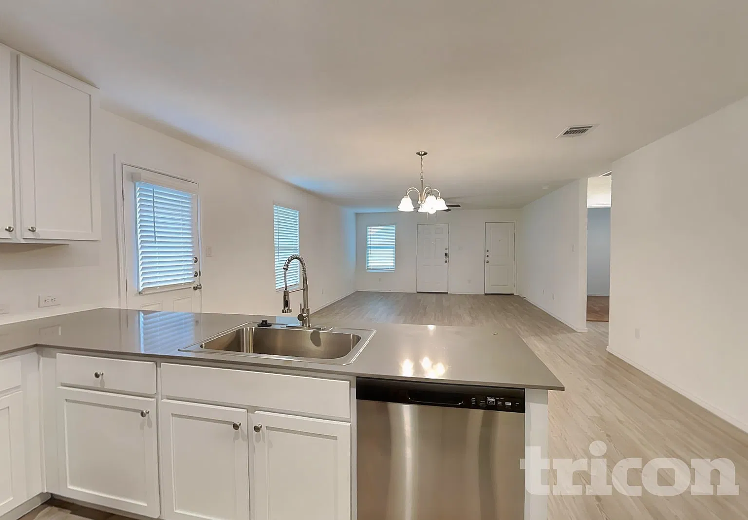 2524 Sweet Olive New Braunfels TX — Photo 4
