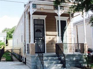 1668 Rousselin Dr, New Orleans, LA 70119