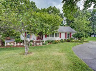 1710 Sundale Rd, Johnson City, TN 37604