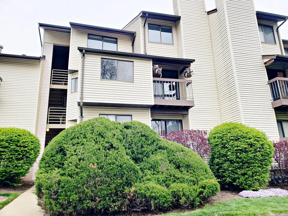 3119 Revere Ct