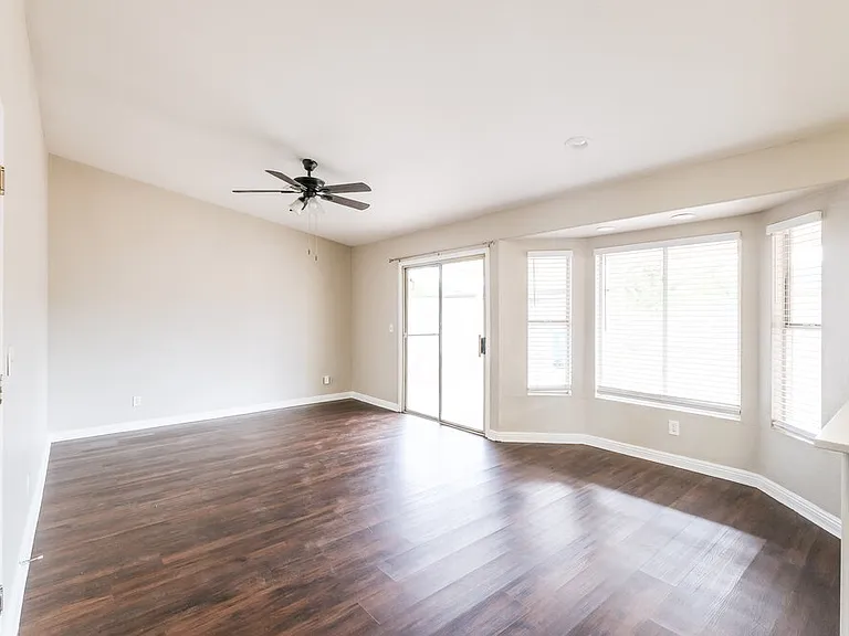 6634 W Pima St — Photo 6