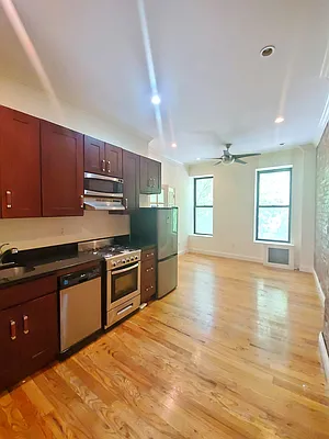 Rented by Nest Seekers International | media 7