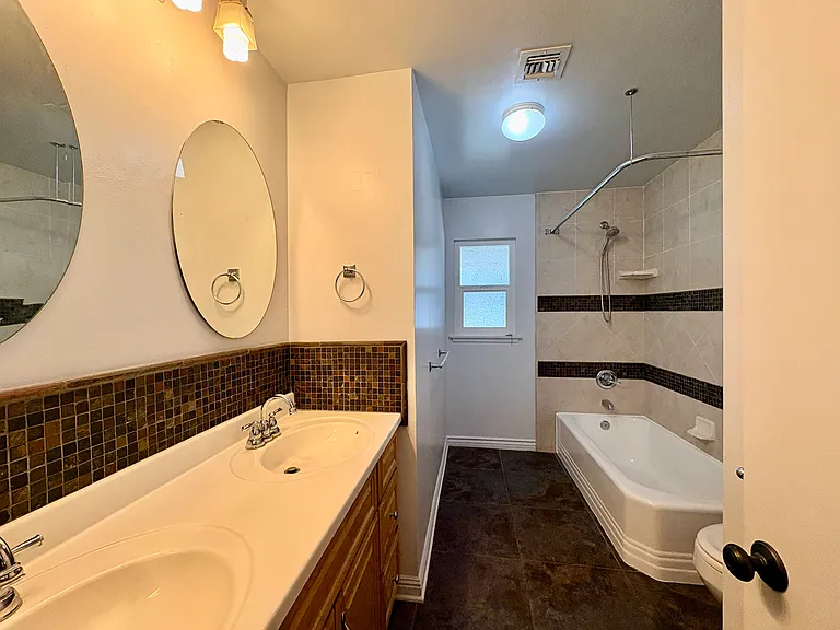 637 Geneva Ave — Photo 12