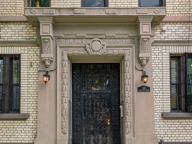 195 S 4th St #D5 — Photo 11