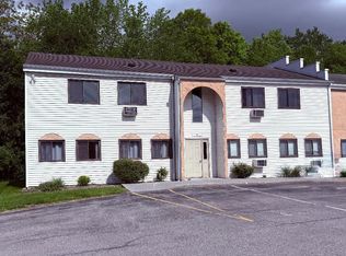 9 Scarborough Ln STE D, Wappingers Falls, NY 12590