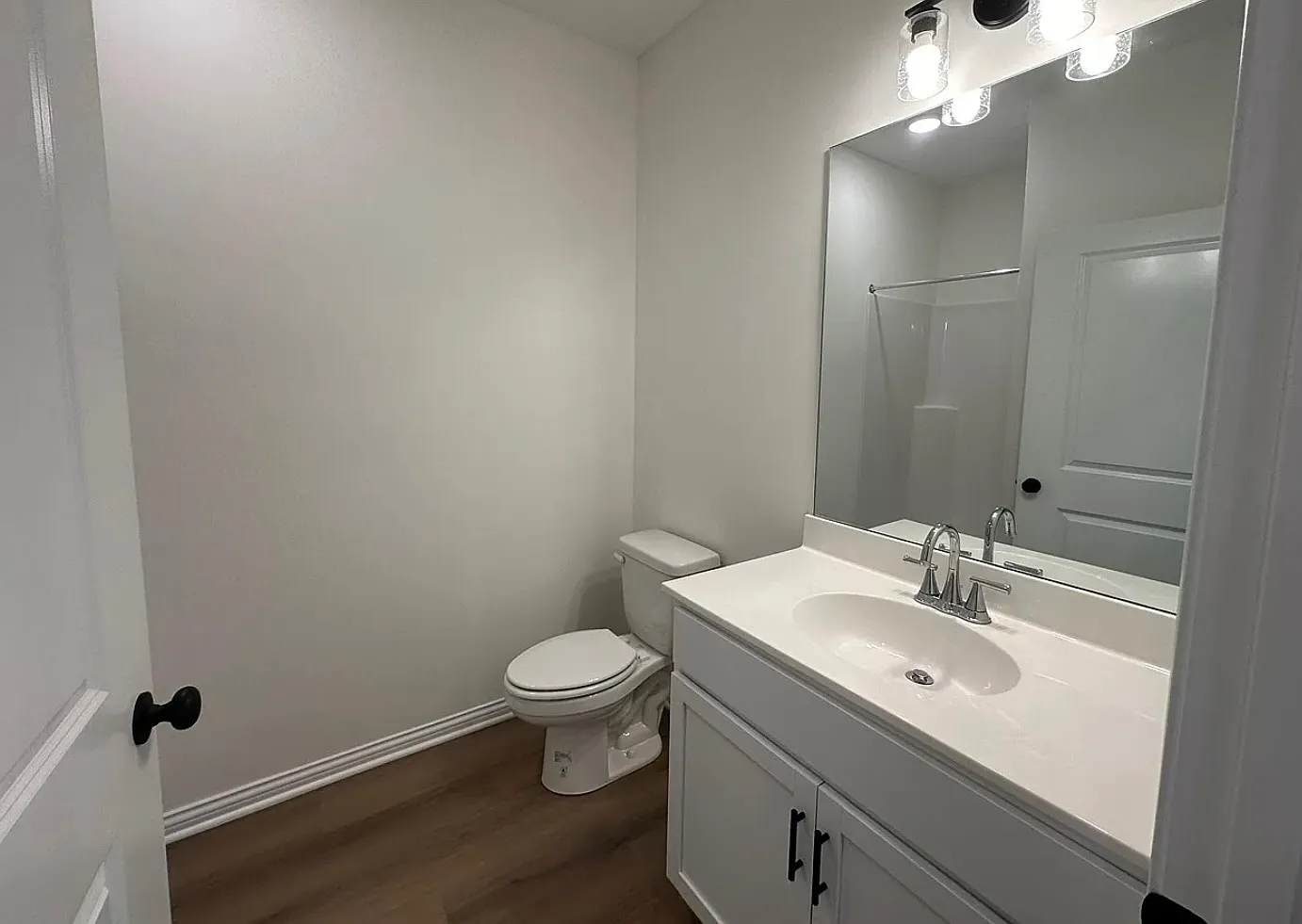 2 bed, 1000 sqft, $995 — Photo 3