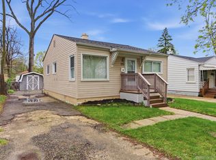 771 E Mansfield Ave, Pontiac, MI 48340