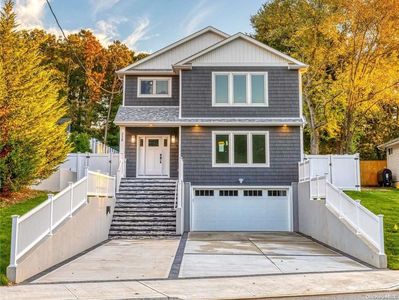 228 Haypath Road, Old Bethpage, NY, 11804