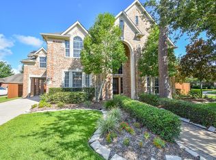 1319 Merlins Oaks Dr, Spring, TX 77379