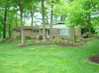 107 Mohawk Dr, Butler, PA 16001