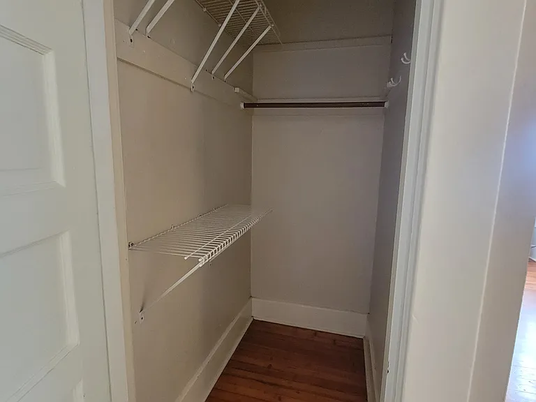 255 6th Ave NE #5 — Photo 9