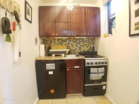 Rented by Citi Habitats | media 16