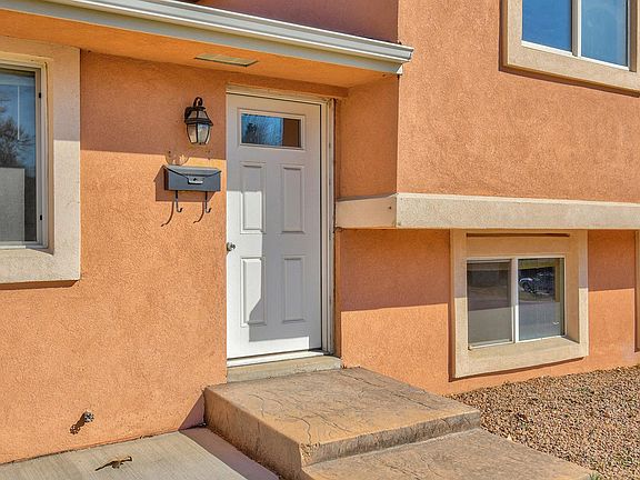 3rd image of 1318 Sorrento Dr