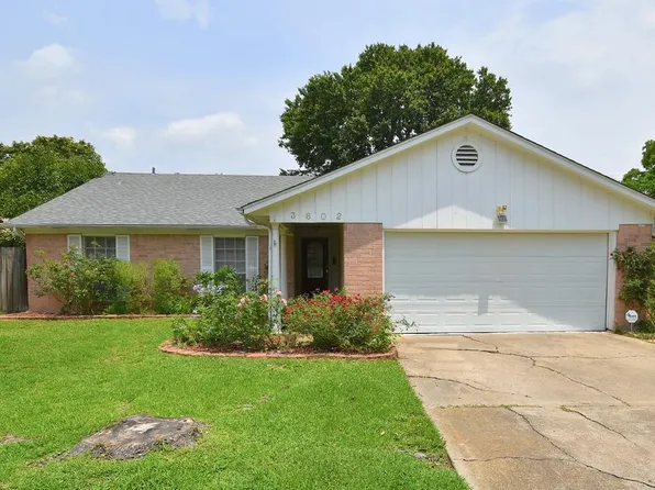 3602 Saratoga Dr, Houston, TX 77088