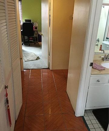 5th image of 14435 Plummer St Unit 3