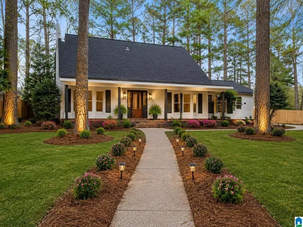 728 Jennifer Dr E, Tuscaloosa, AL 35404