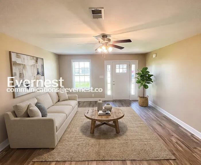 311 Dugger Dr — Photo 3