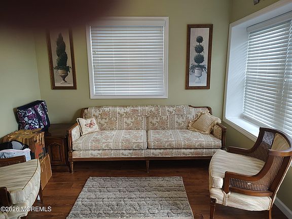 3rd image of 19 B Lafayette Drive