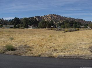 17881 Cavalcade Pl, Tehachapi, CA 93561