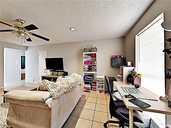5th image of 1726 Pisces Ave