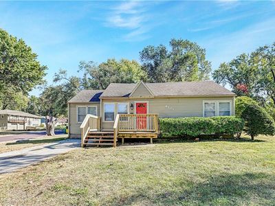 8101 Goodman St, Overland Park, KS, 66204