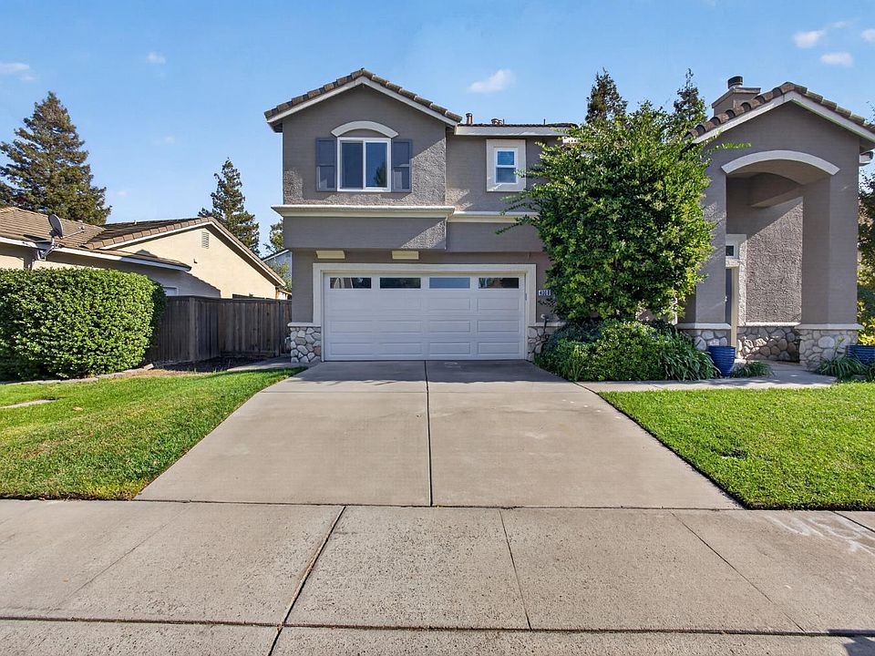 1st image of 4008 Spindrifter Ln
