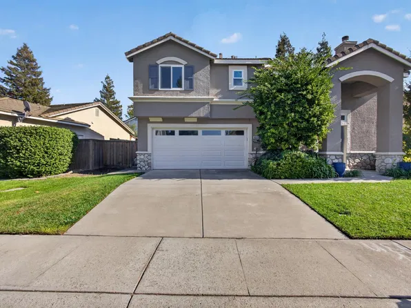 4008 Spindrifter Ln, Elk Grove, CA 95758