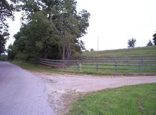 15284 Fisher Rd, Fayetteville, AR 72701