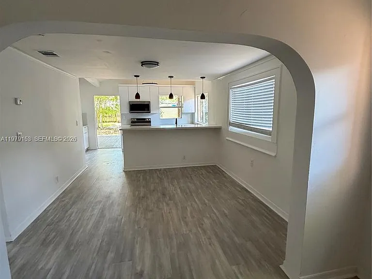1640 Funston St — Photo 12