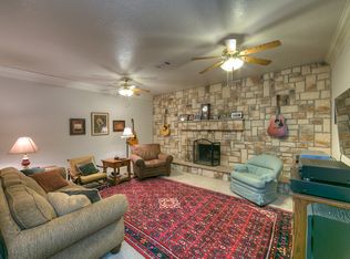 105 Chelsea Rd, Conroe, TX 77304