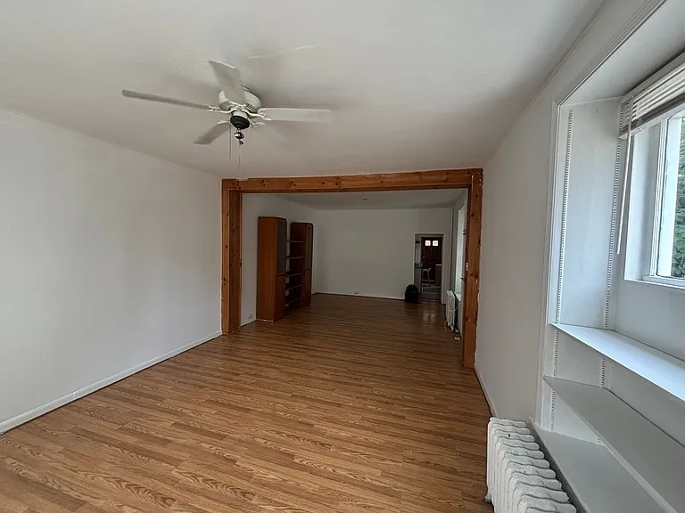 3916 Terrace St — Photo 2